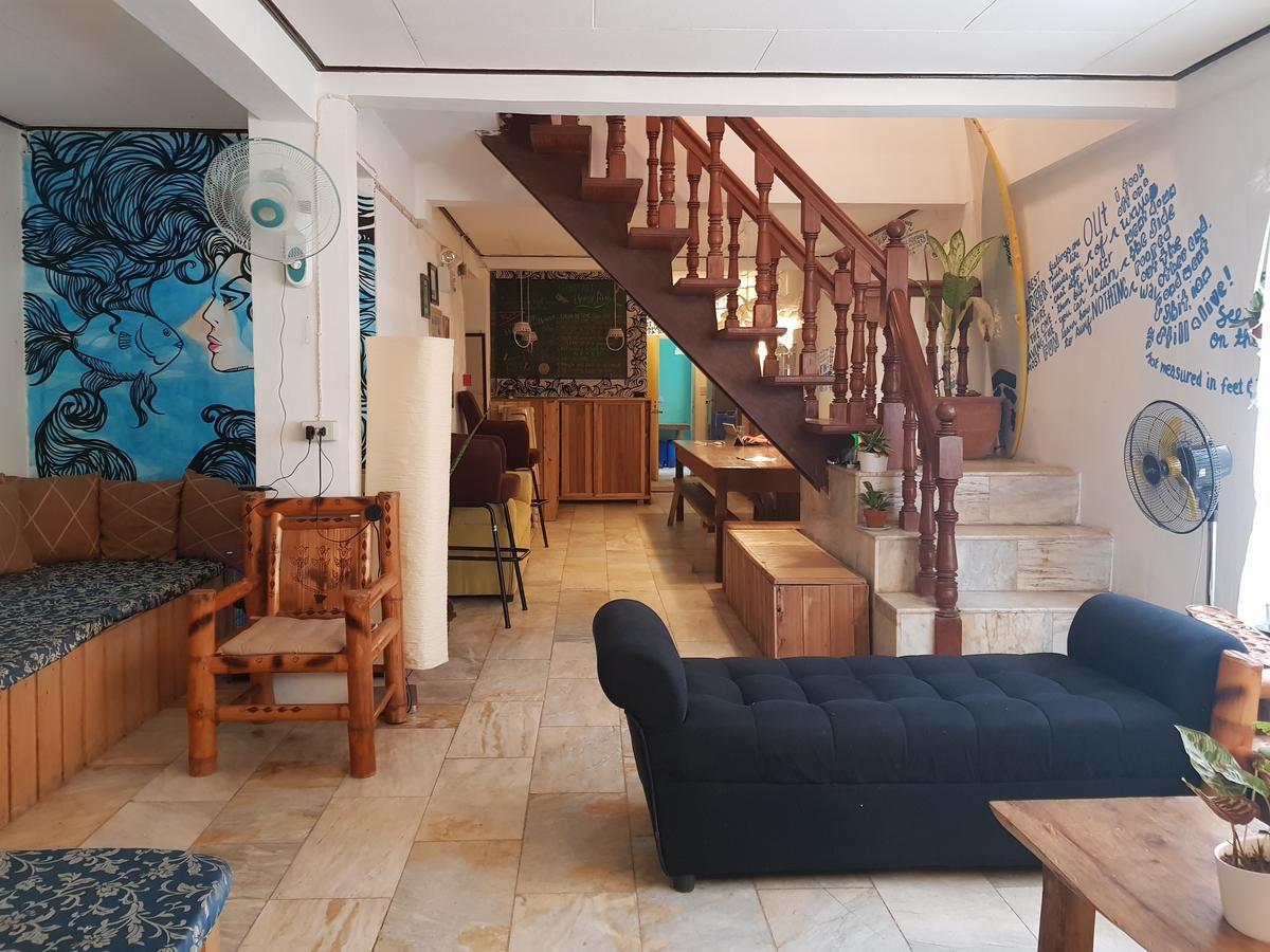 Go Surfari House Hostel Baler Εξωτερικό φωτογραφία