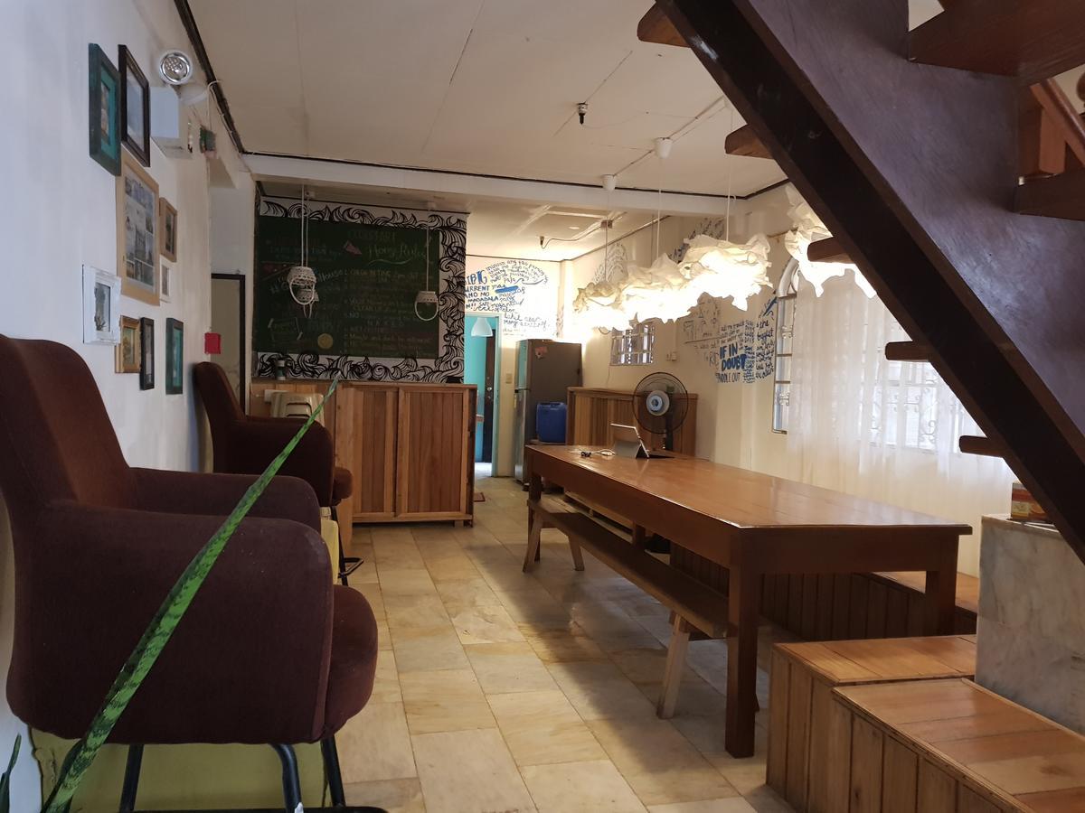 Go Surfari House Hostel Baler Εξωτερικό φωτογραφία
